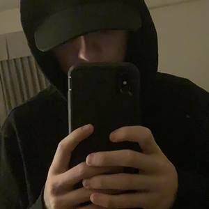 Meet your Posher, Evan